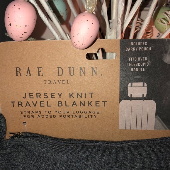 Rae Dunn Travel SWEET DREAMS Dark Gray Jersey Knit Travel Blanket - Picture 3 of 5
